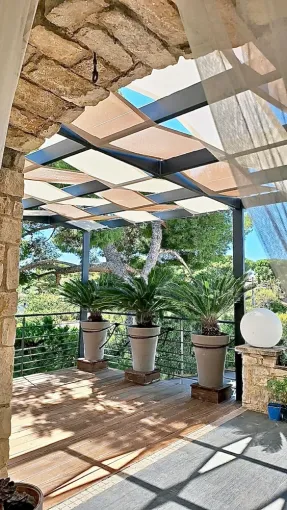 Réalisation d'une pergola de type grecque sur mesure, Châteauneuf-les-Martigues, FIMSAI