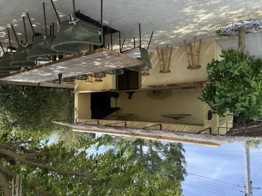 Réalisation de pied de table et d'une table extérieure très grande sur mesure à Martigues, Châteauneuf-les-Martigues, FIMSAI