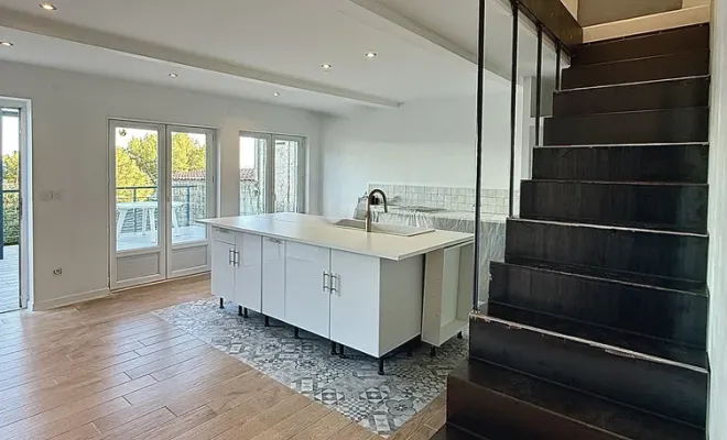 Réalisation d'un escalier ultra design à Istres, Châteauneuf-les-Martigues, FIMSAI