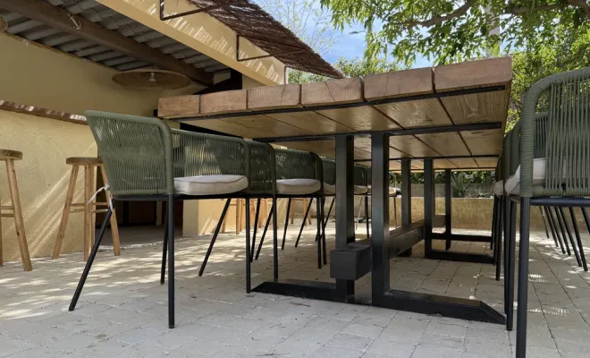 Réalisation de pied de table et d'une table extérieure très grande sur mesure à Martigues, Châteauneuf-les-Martigues, FIMSAI