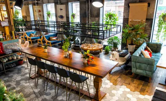 Agencement commerce, bar, pub, restauration acier et bois, Martigues, FIMSAI