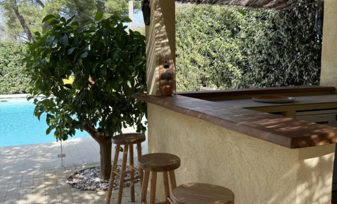 Casquette Pergola sur mesure acier design couverture Brande de Bruyère Martigues Bouches du Rhône Métallerie ferronnerie  FIMSAI